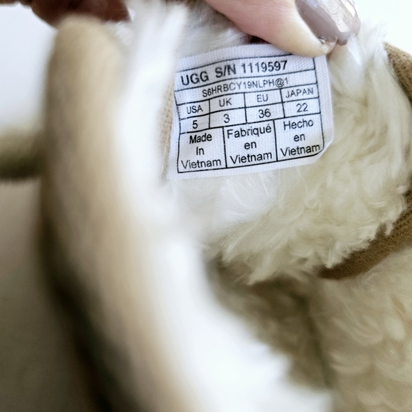 UGG Neumel boots size 5 natural hemp woven lace up plush lined - Picture 13 of 14